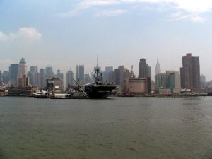 Waterways Boat Cruise NYC (around Manhattan island) 14.JPG